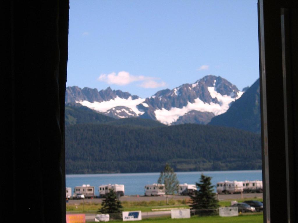 Murphy'S Alaskan Inn ซูเวิร์ด ห้อง รูปภาพ