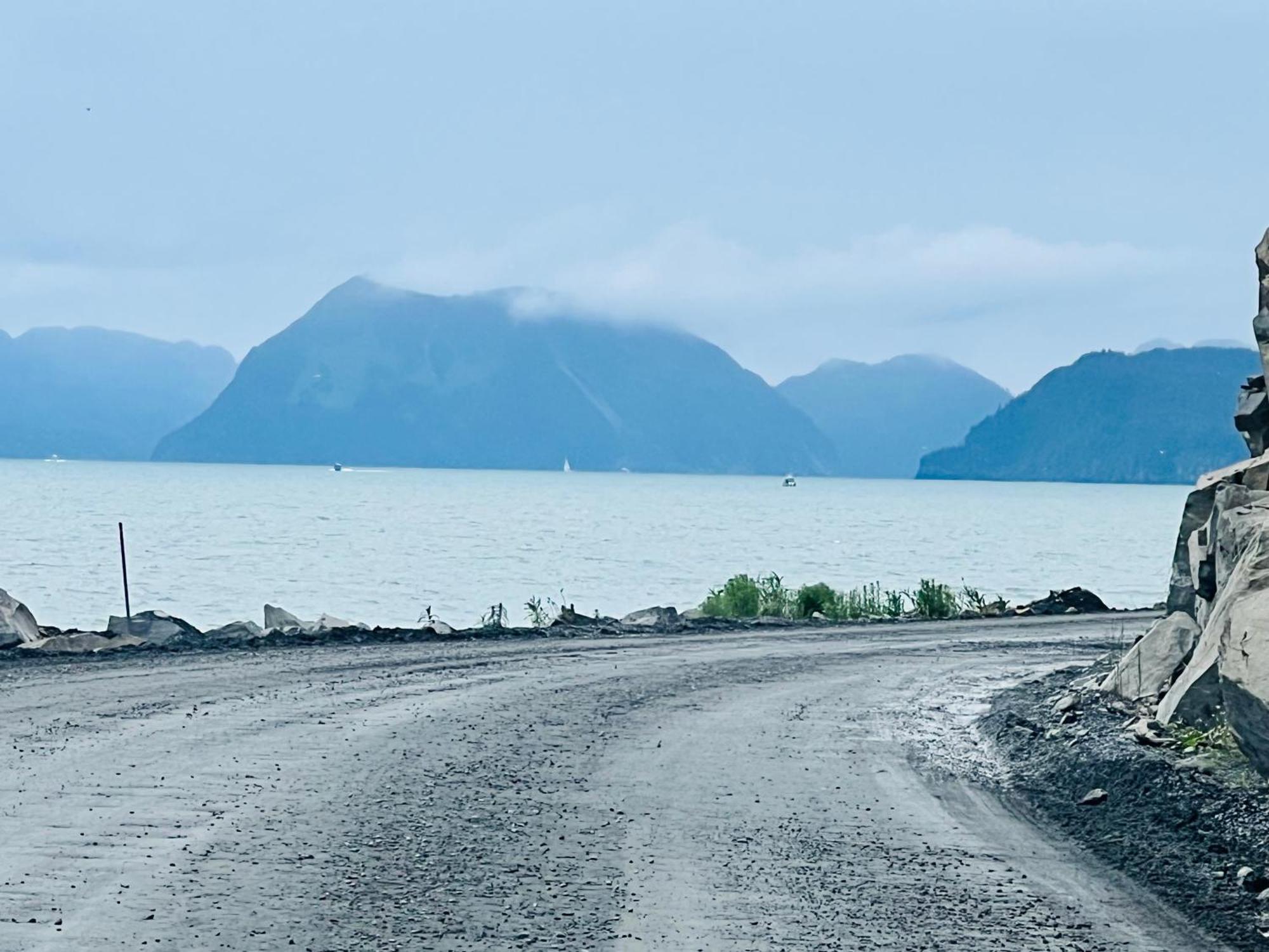 Murphy'S Alaskan Inn ซูเวิร์ด ภายนอก รูปภาพ